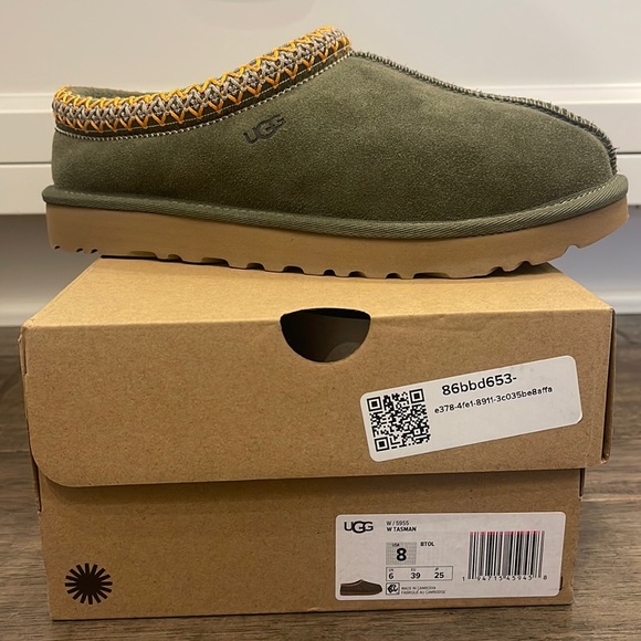 UGG Shoes - Ugg Tasman Women’s size 8 in Olive.  New.